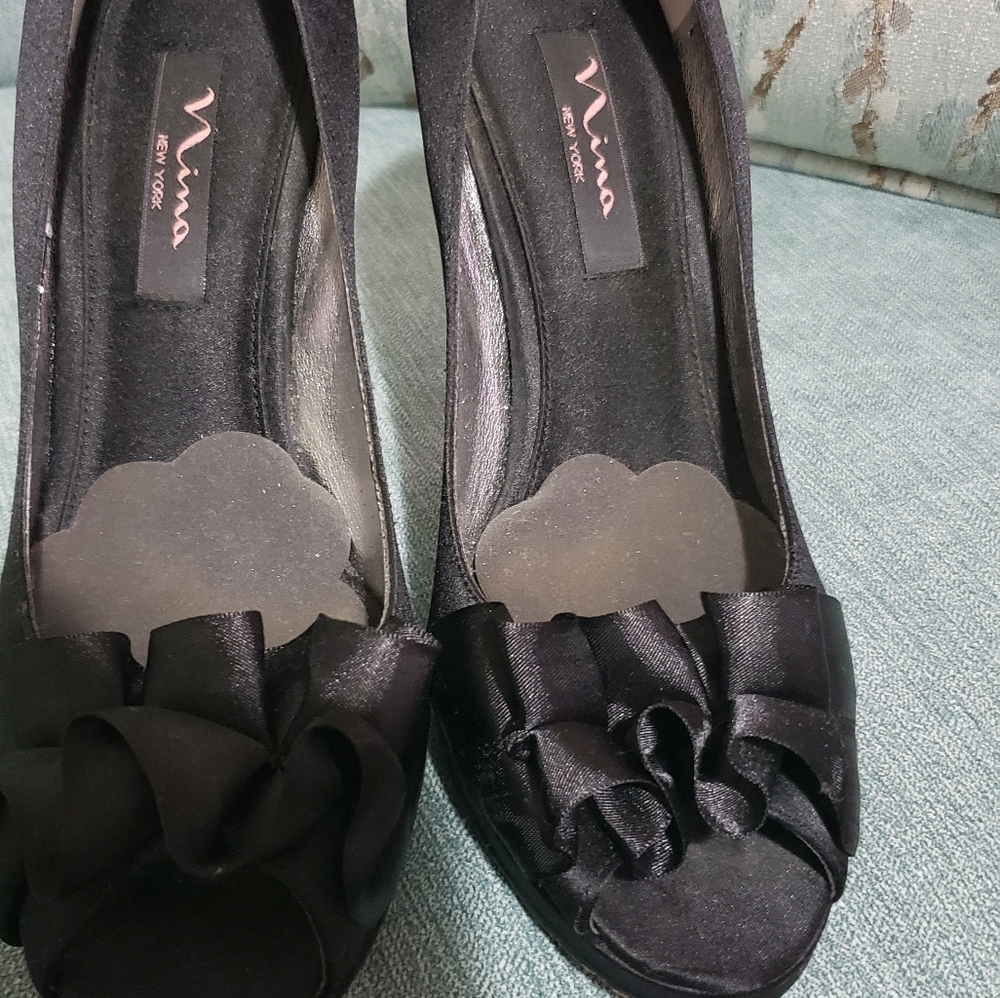 Shoes - Picture 3 of 3